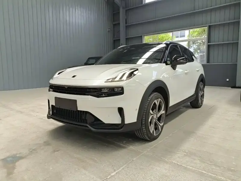 Lynk & Co 06, 2023