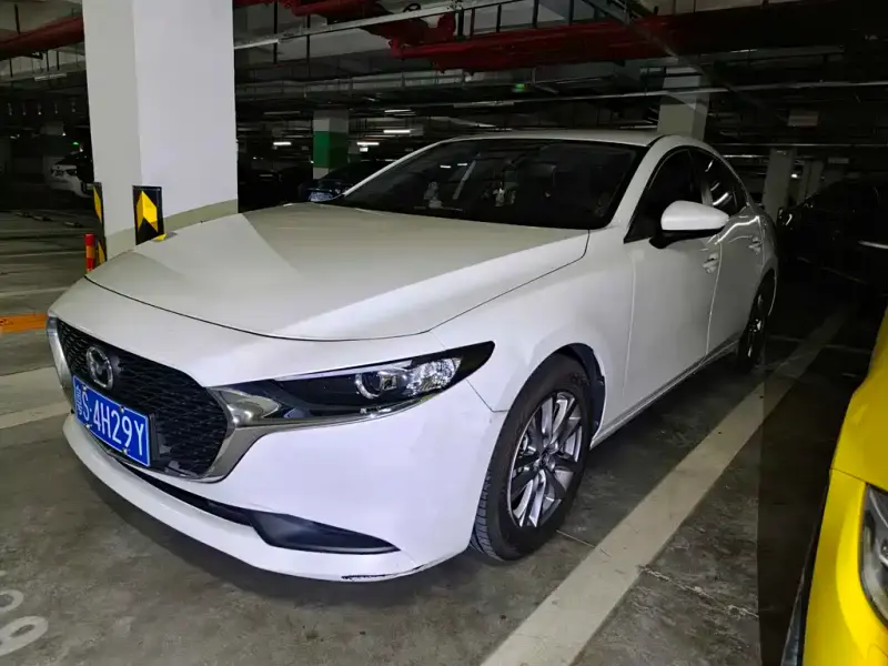 Mazda 3 Axela, 2023