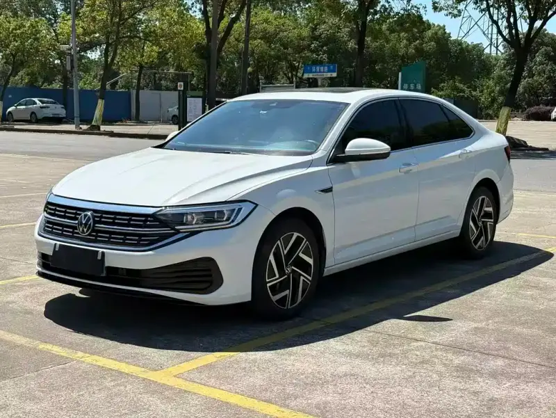 Volkswagen Sagitar, 2023