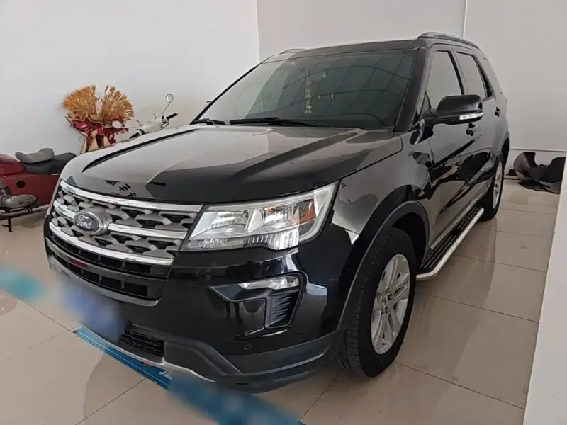 Ford Explorer (Import), 2018