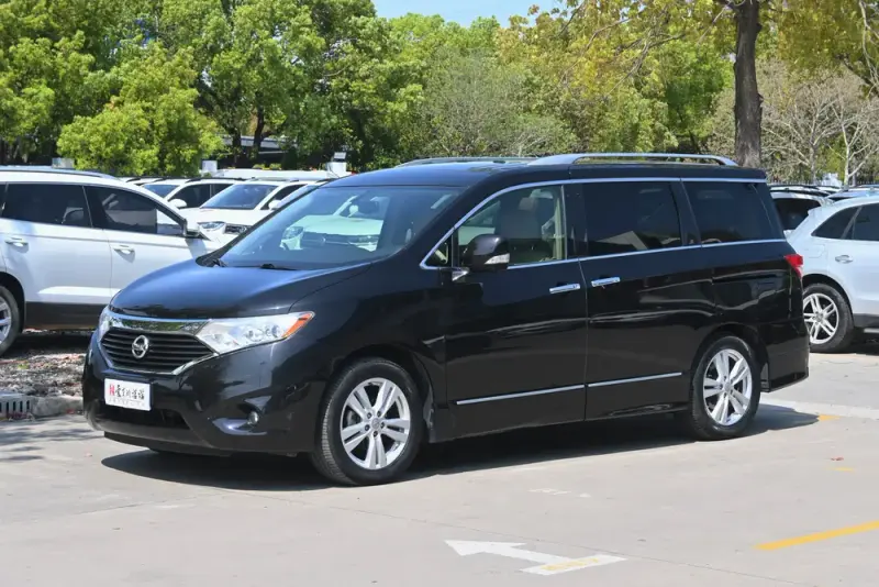 Nissan Quest, 2015