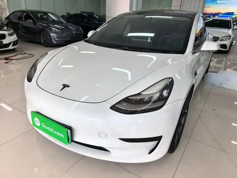 Tesla Model 3, 2020