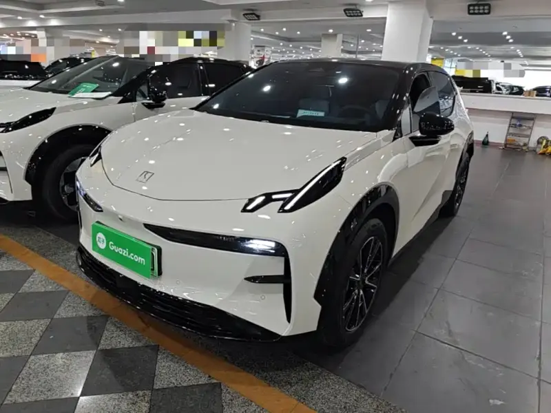 Zeekr X, 2024