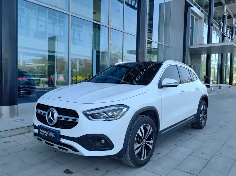 Mercedes-Benz GLA, 2021 — фото 1