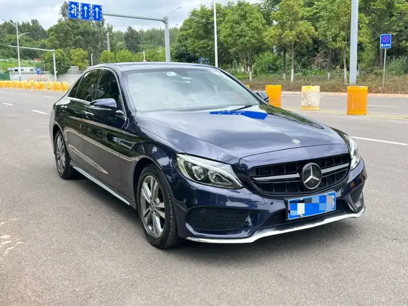 Mercedes-Benz C-Class, 2017