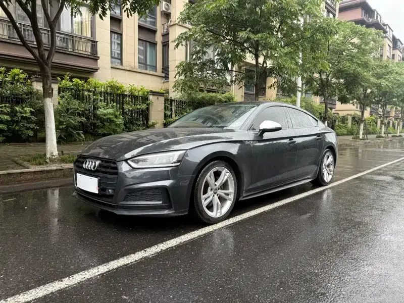 Audi A5 (Import), 2020
