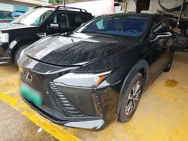 Lexus RZ, 2023