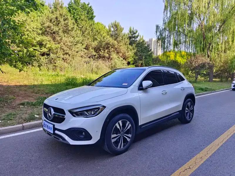 Mercedes-Benz GLA, 2021 — фото 1
