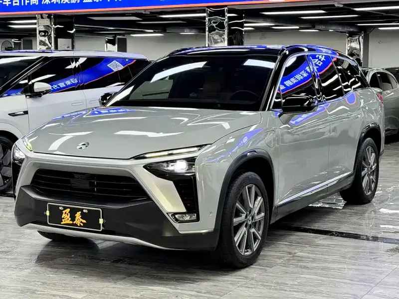 NIO ES8, 2022