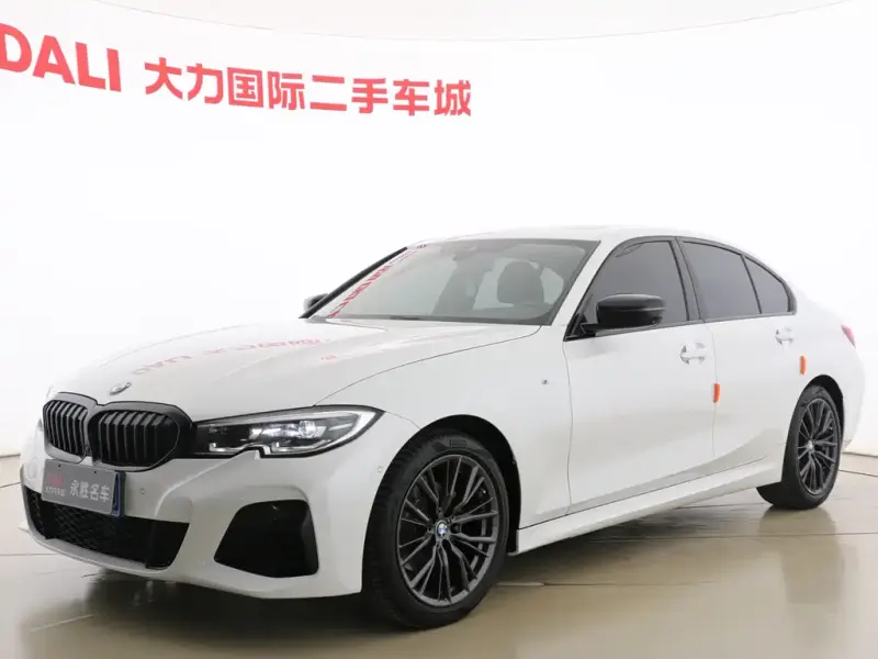 BMW 3 Series, 2021