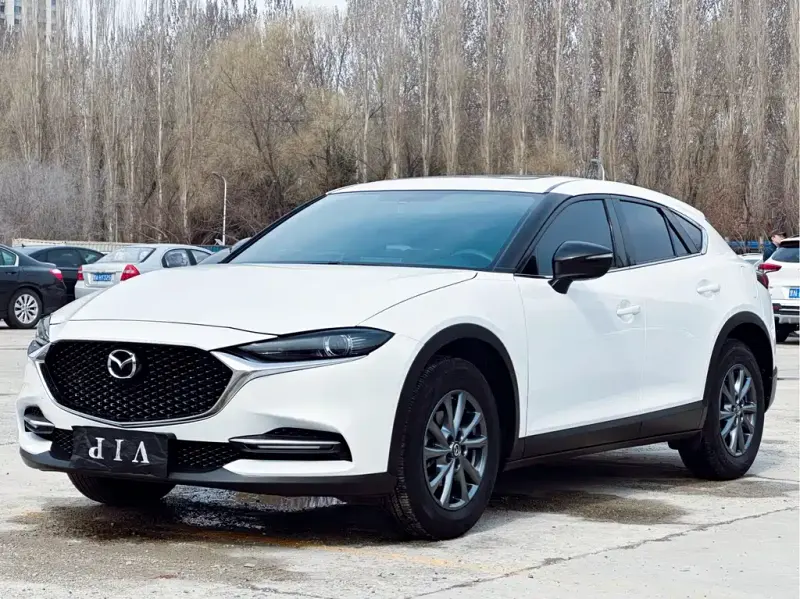 Mazda CX-4, 2023