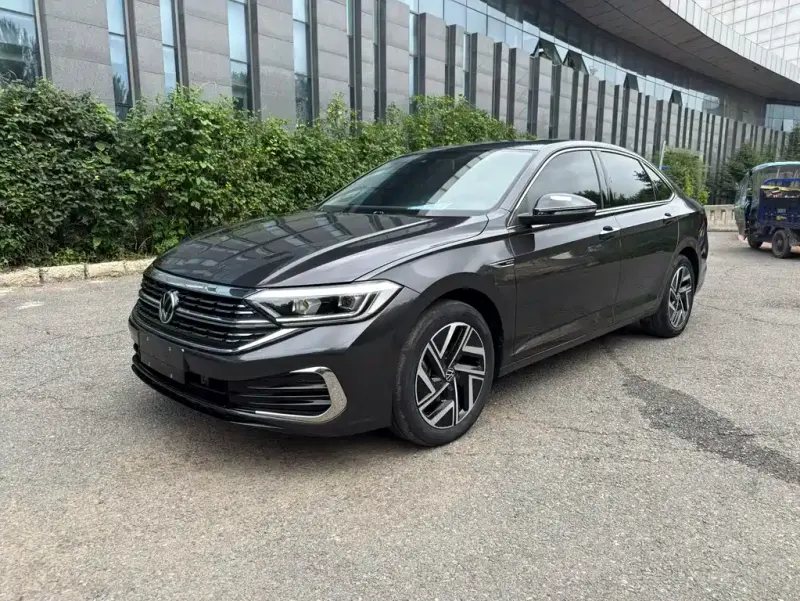 Volkswagen Sagitar, 2023