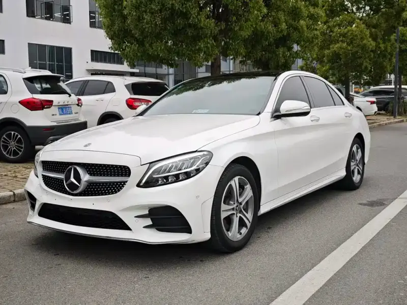 Mercedes-Benz C-Class, 2020