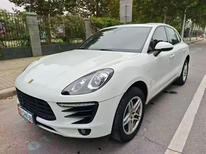 Porsche Macan, 2018 — фото 1