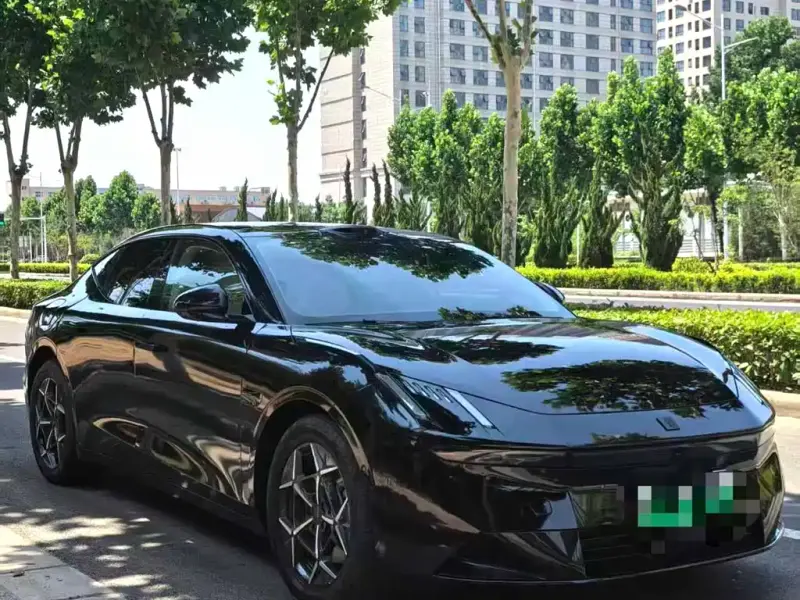 Lynk & Co 10, 2025