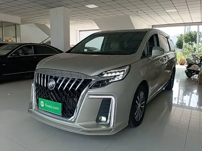 Buick GL8, 2021
