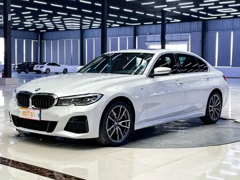 BMW 3 Series, 2020