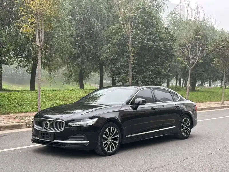 Volvo S90, 2023