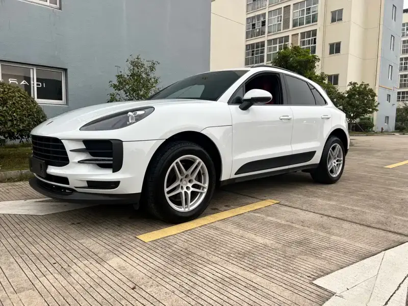 Porsche Macan, 2019 — фото 1