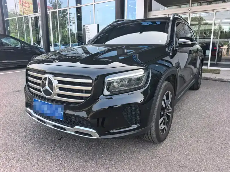 Mercedes-Benz GLB, 2024