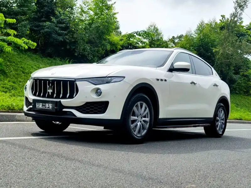 Maserati Levante, 2016 — фото 1