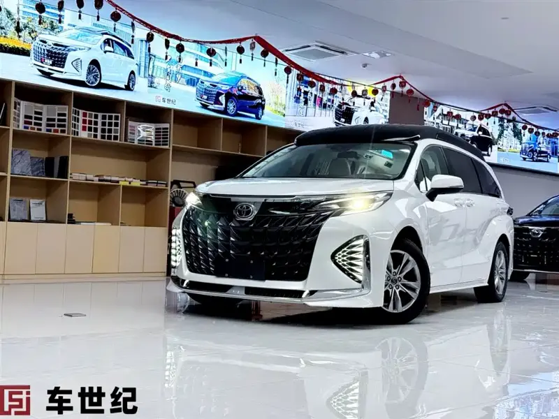 Toyota Sienna, 2025
