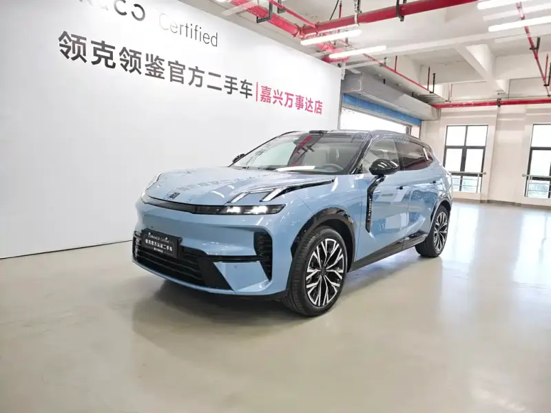 Lynk & Co 08 EM-P, 2025