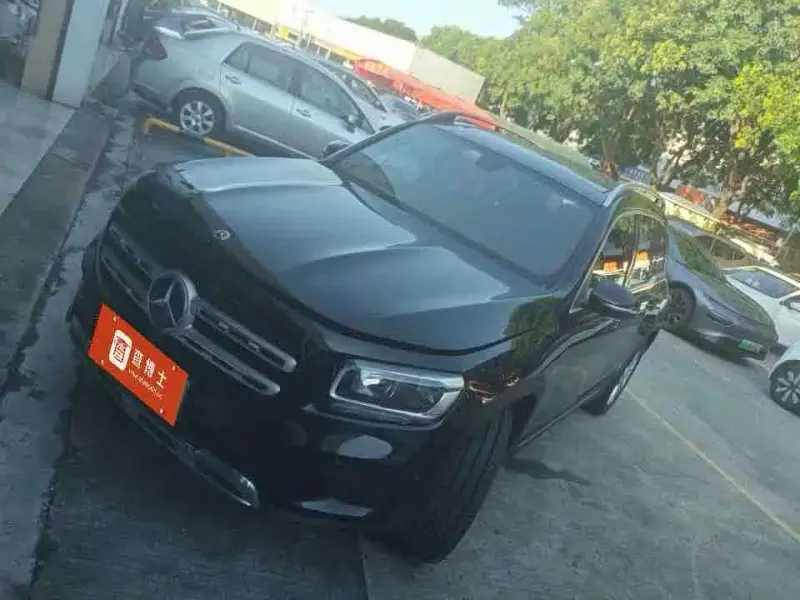 Mercedes-Benz GLB, 2021