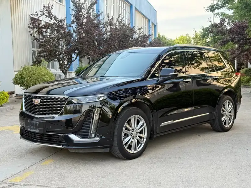 Cadillac XT6, 2022 — фото 1