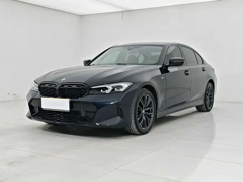 BMW 3 Series, 2023