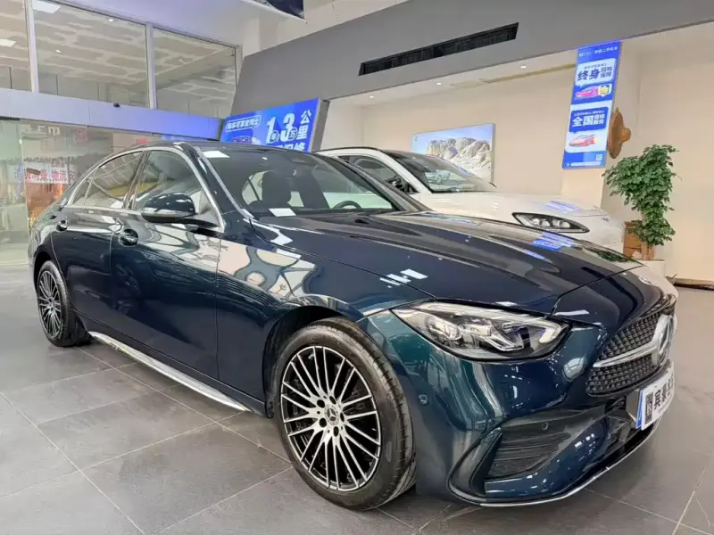 Mercedes-Benz C-Class, 2024