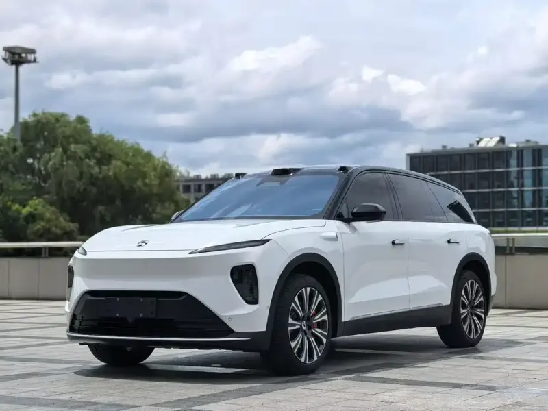 NIO ES8, 2024