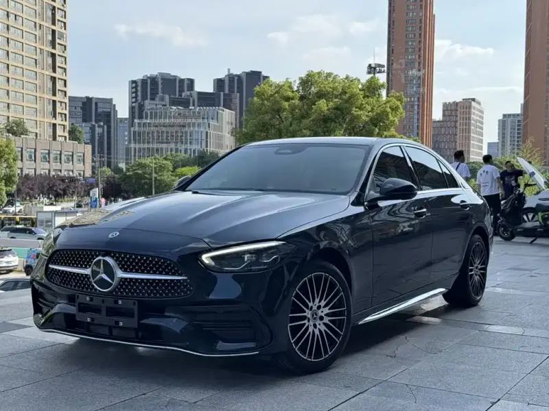 Mercedes-Benz C-Class, 2024