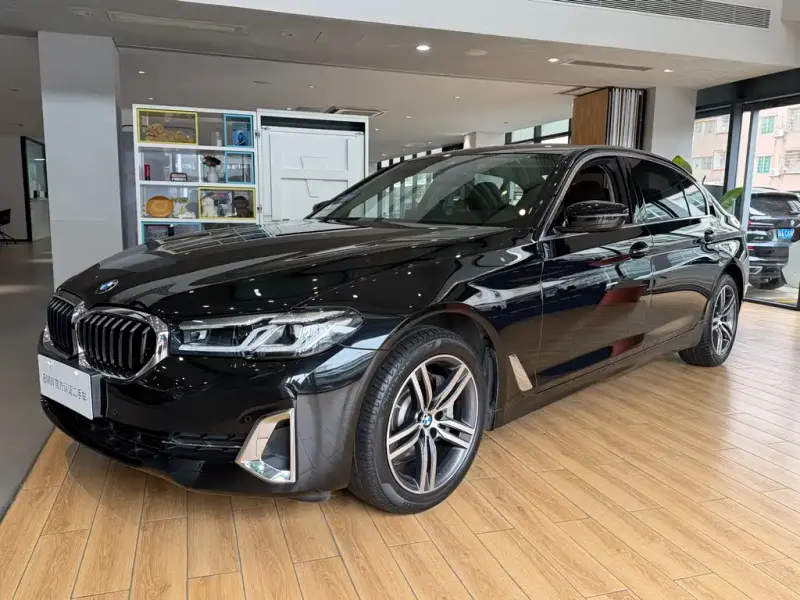 BMW 5 Series, 2021