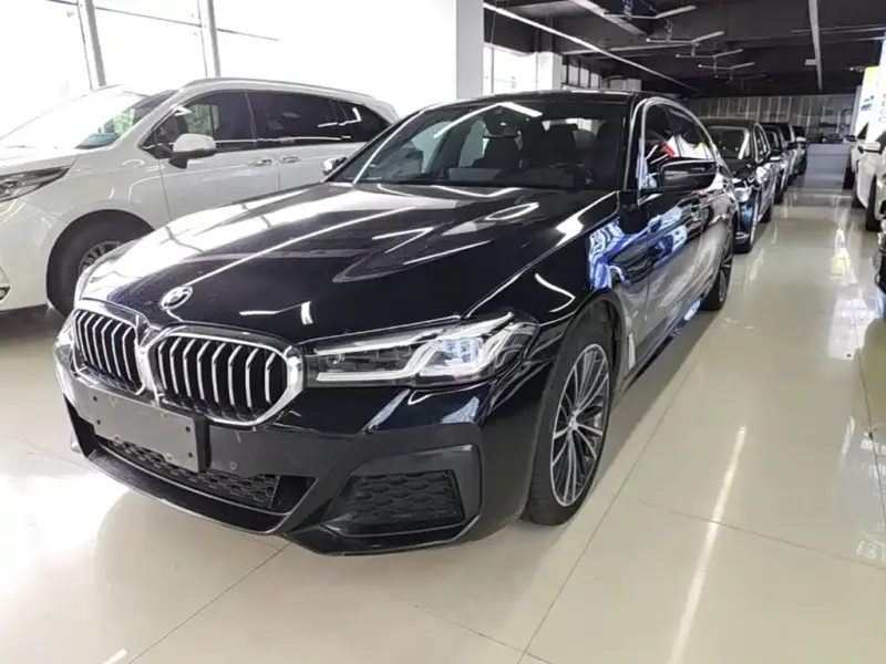 BMW 5 Series, 2022