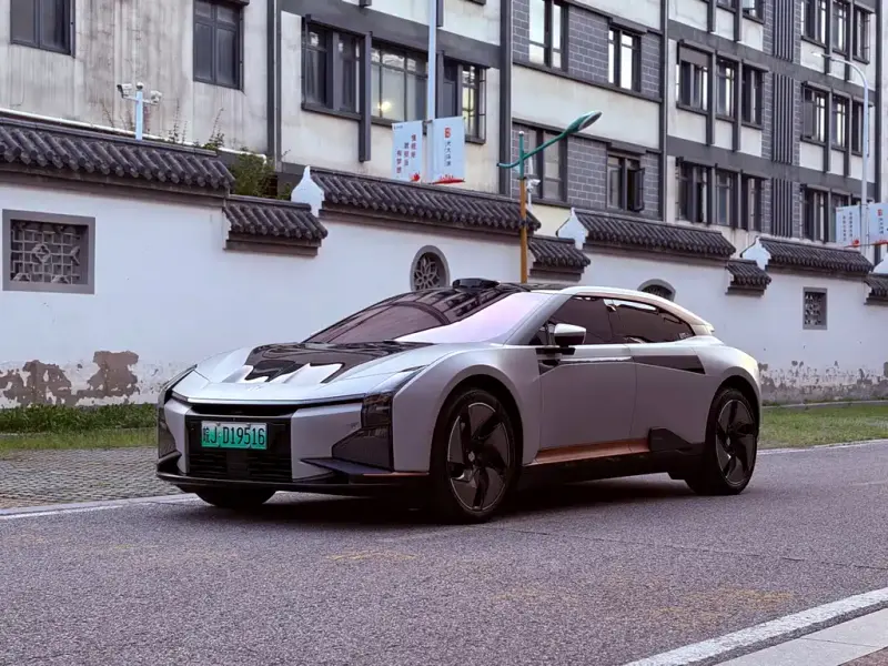 HiPhi Z, 2023