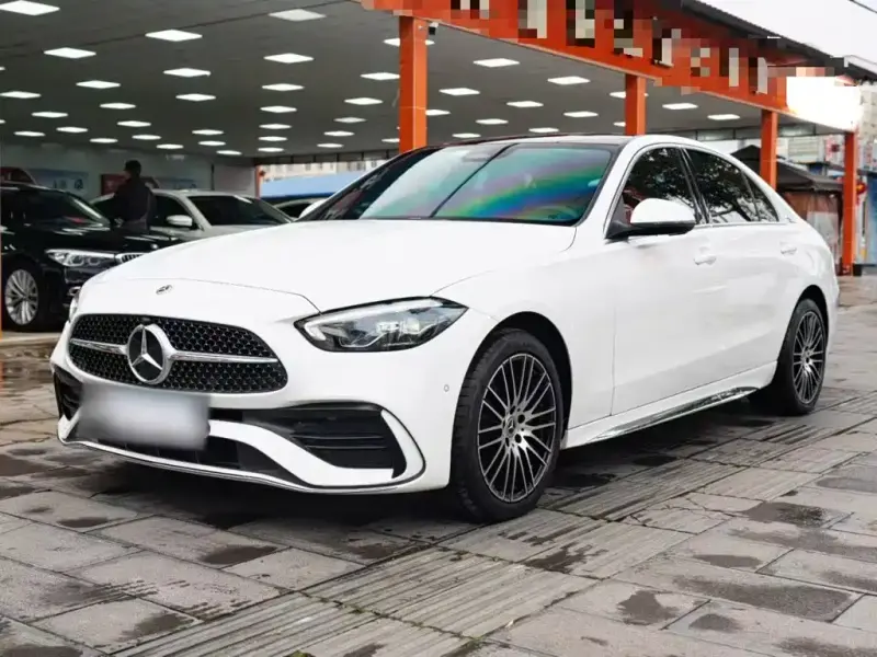 Mercedes-Benz C-Class, 2024