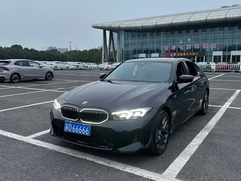 BMW 3 Series, 2025