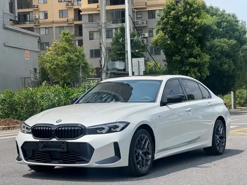 BMW 3 Series, 2025