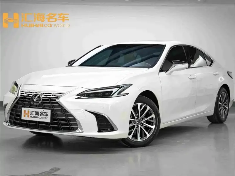 Lexus ES, 2026