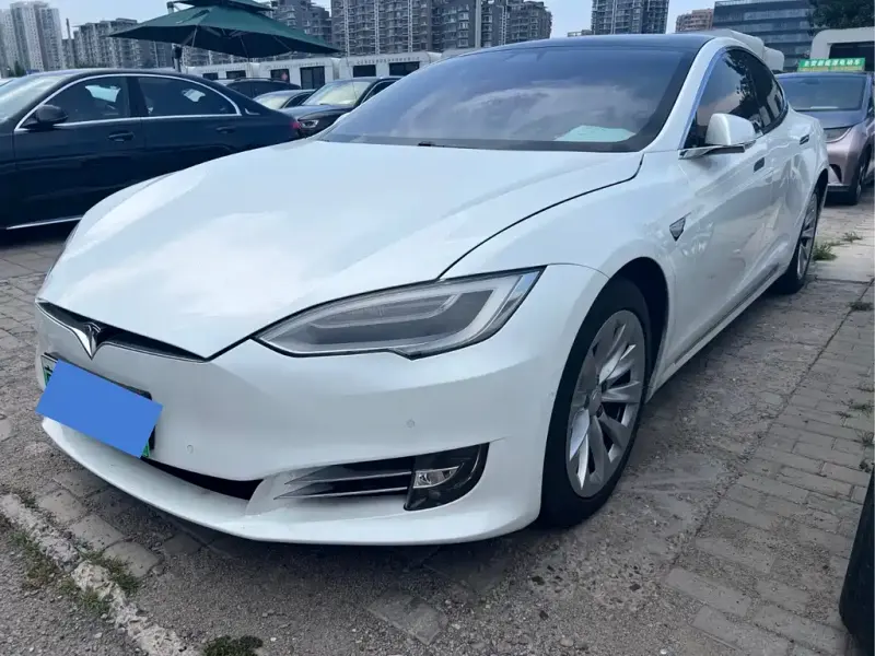 Tesla Model S, 2019