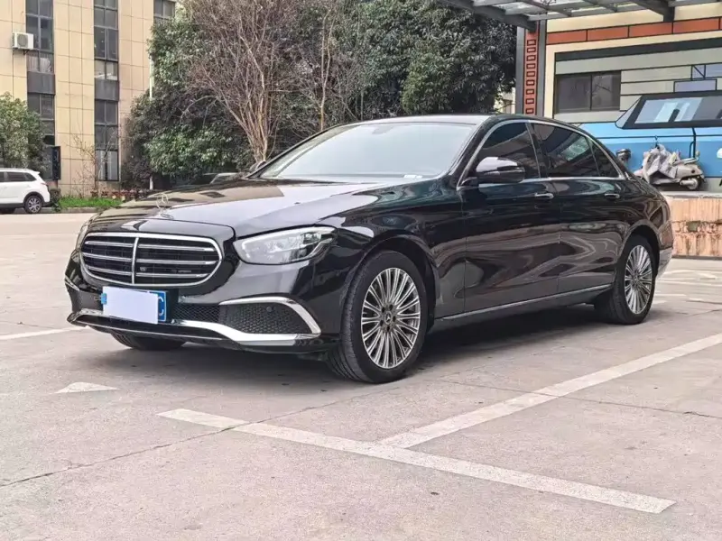 Mercedes-Benz E-Class, 2023