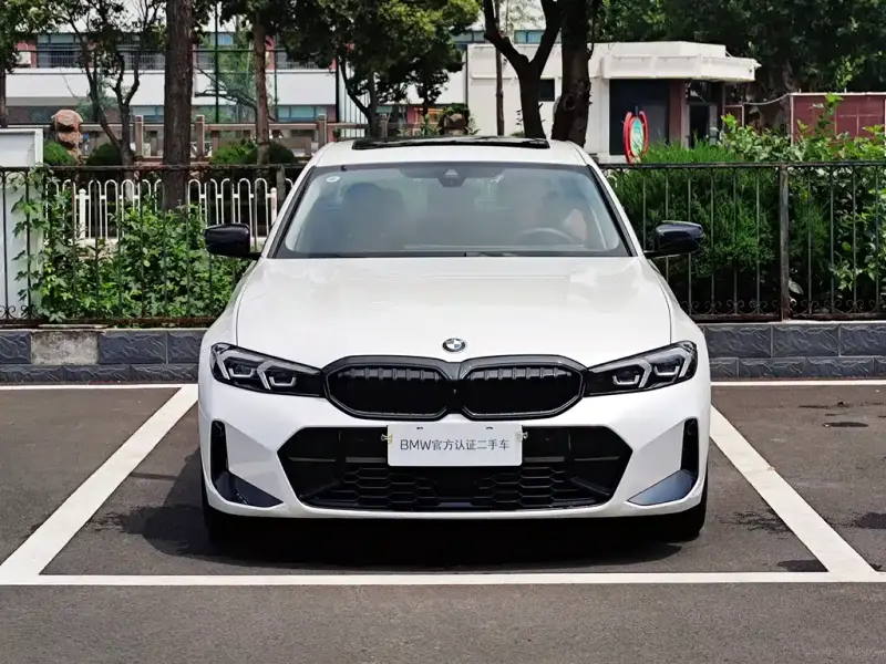 BMW 3 Series, 2025