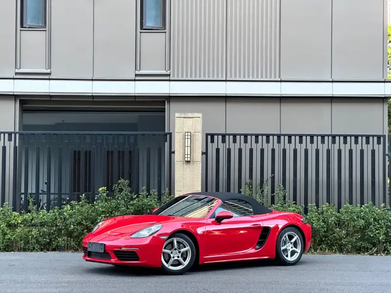 Porsche 718, 2016