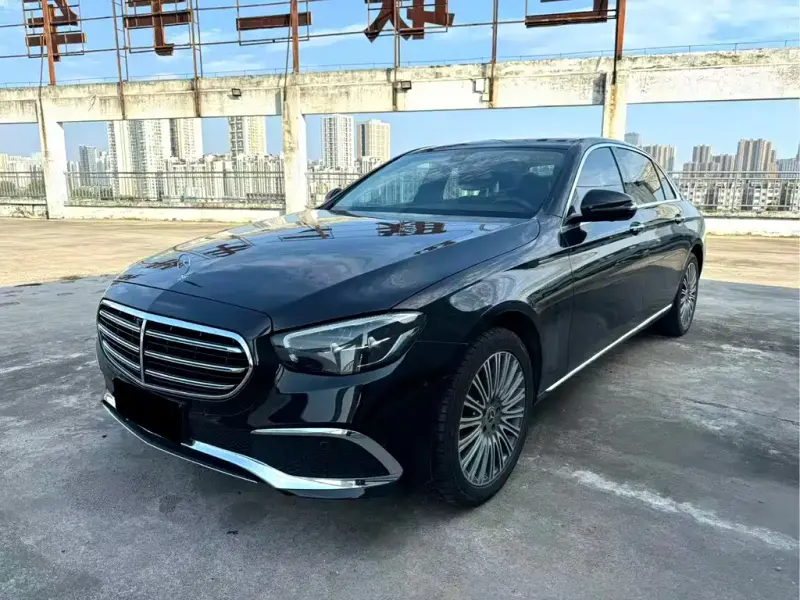 Mercedes-Benz E-Class, 2022