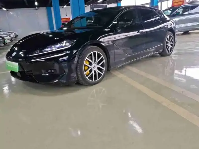 Denza Z9GT, 2025