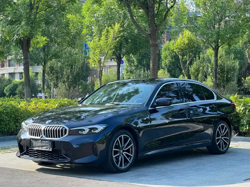 BMW 3 Series, 2023