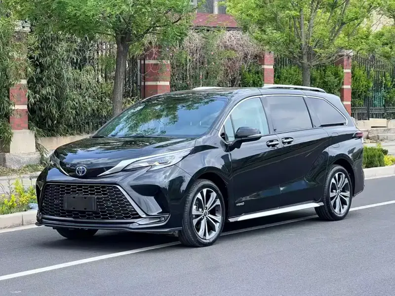 Toyota Granvia, 2024