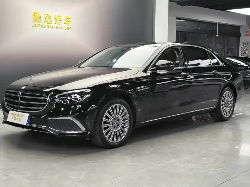 Mercedes-Benz E-Class, 2022
