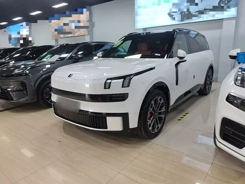 Lynk & Co 900, 2026